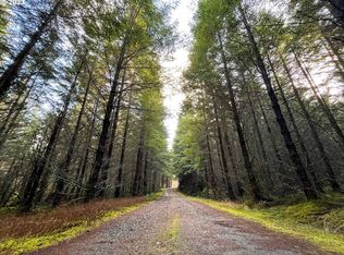 Kenady Ln, Cottage Grove, OR 97424