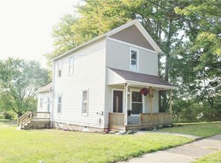 126 S 4th St, Sharpsville, PA 16150