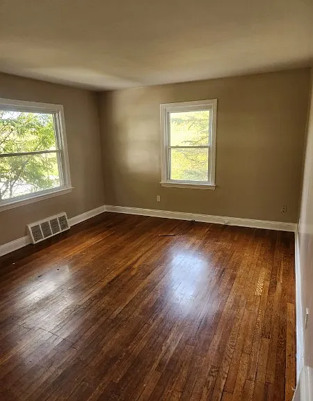 23717 E Oakland Rd — Photo 10