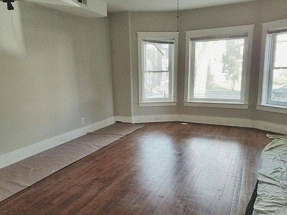 2nd image of 642 N Central Ave #1