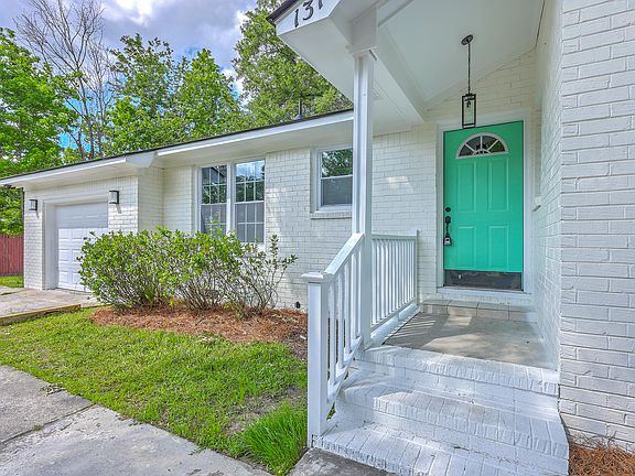 4th image of 131 Ponderosa Dr