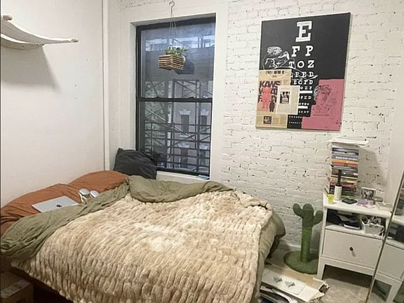 3rd image of 200 W 94th St APT 3N