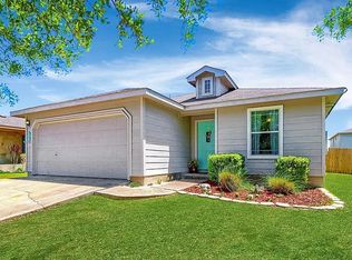 114 Easy St, Hutto, TX 78634