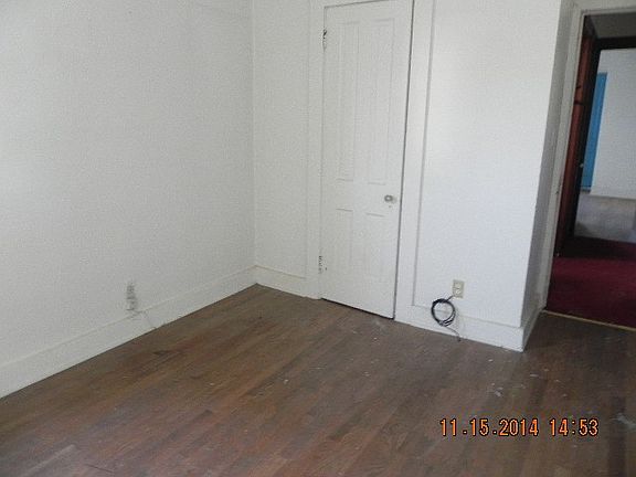 4th image of 225 Hamilton Ave
