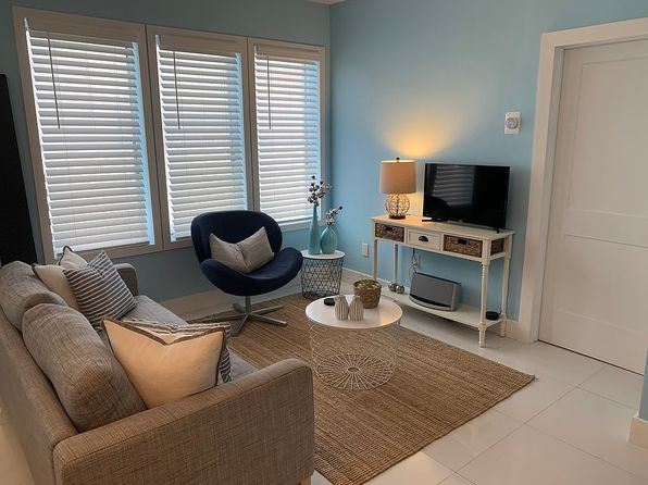 1027 Pennsylvania Ave APT 106