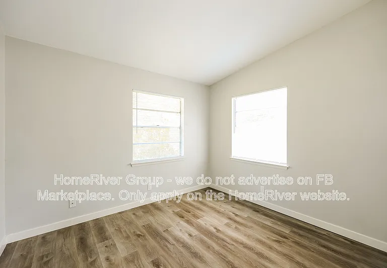 4814 Castle Arms — Photo 13