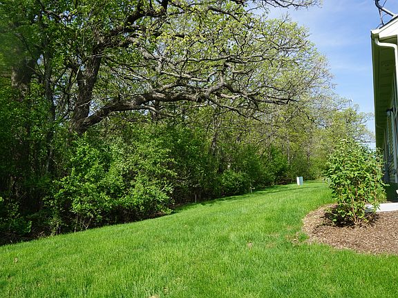 4th image of 7083 Hidden Green Cir