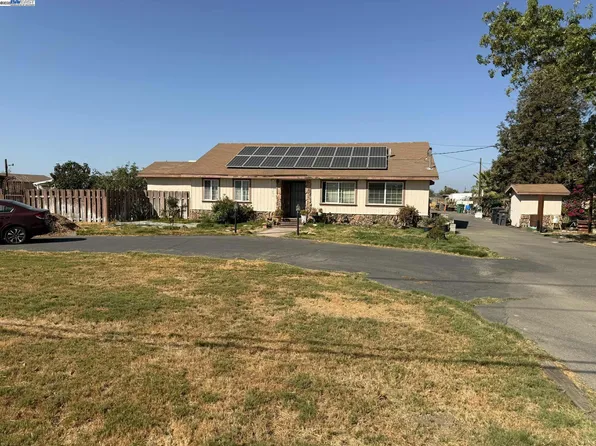 11601 W Clover Rd, Tracy, CA 95304