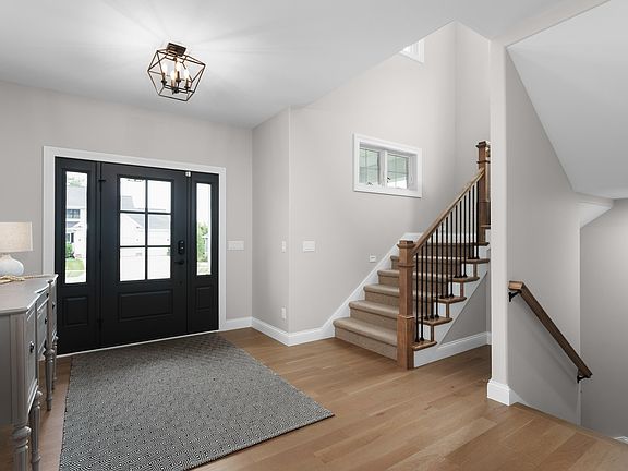 3rd image of 5663 Cottontail Dr
