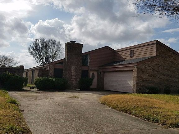 2nd image of 5008 Fairdale St