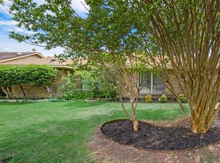 3010 Airhaven St, Dallas, TX 75229