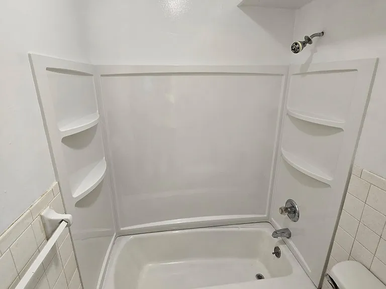 506 Lakeside St #5 — Photo 12