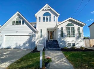 395 Washington Ave, Chelsea, MA 02151