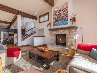 9130 Heartwood Dr, Truckee, CA, 96161