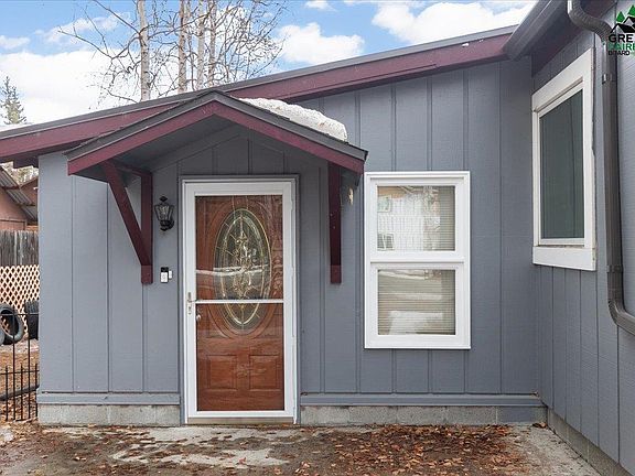 2nd image of 309 Eureka Ave
