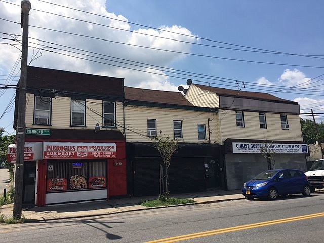 1st image of 2960 Richmond Ter