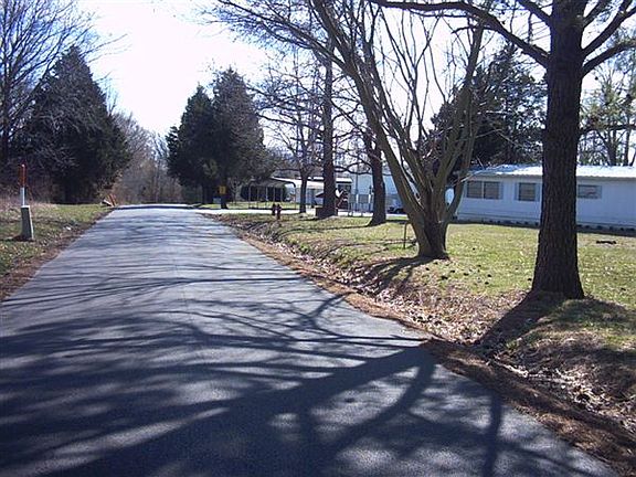 Rend Lake MHC - country setting