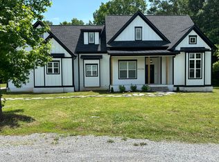 286 Riverstone Dr, Dunlap, TN 37327