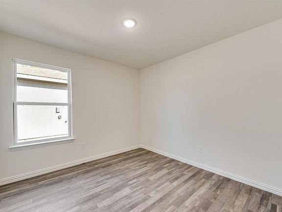 2nd image of 2608 E Cornell St