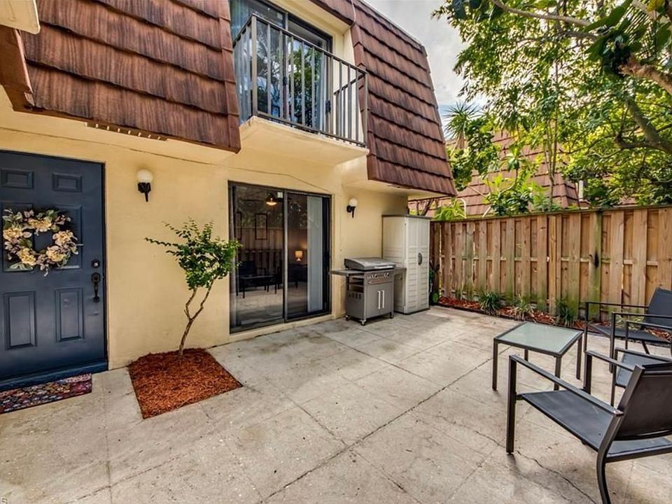 1st image of 5229 Cedarbend Dr APT 4