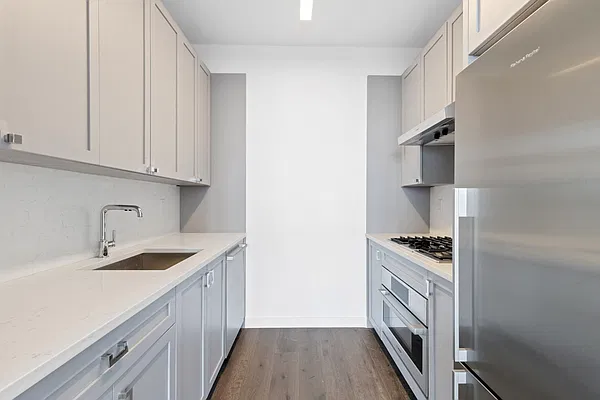 Rented by Greystar | media 24