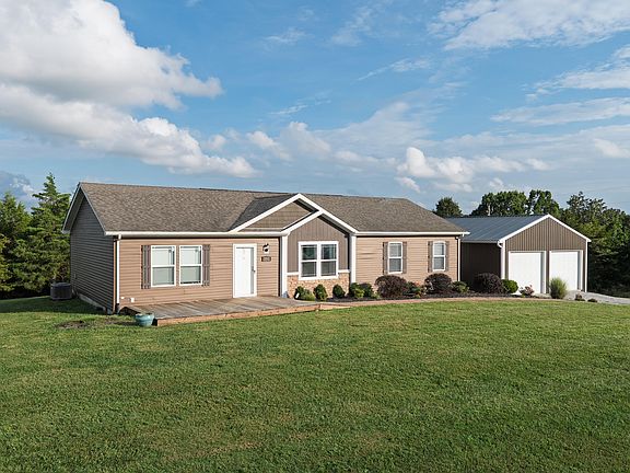 2nd image of 3842 Hogg Ridge Rd
