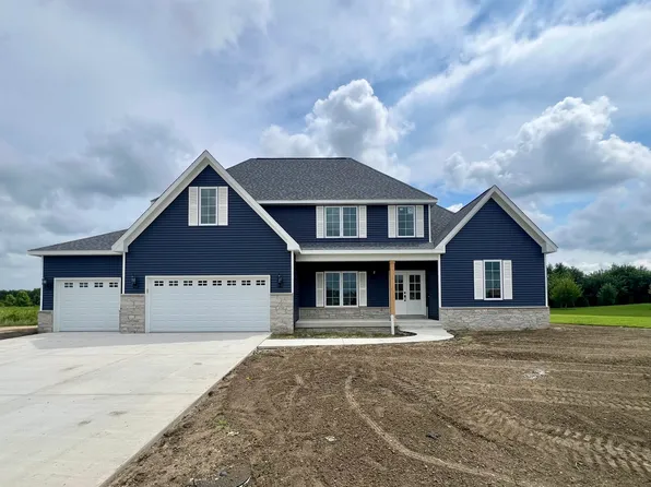 4701 Vahalla Dr, Champaign, IL 61822