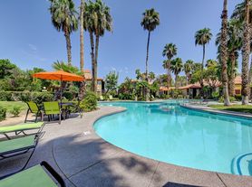 Mariposa Flats Apartments