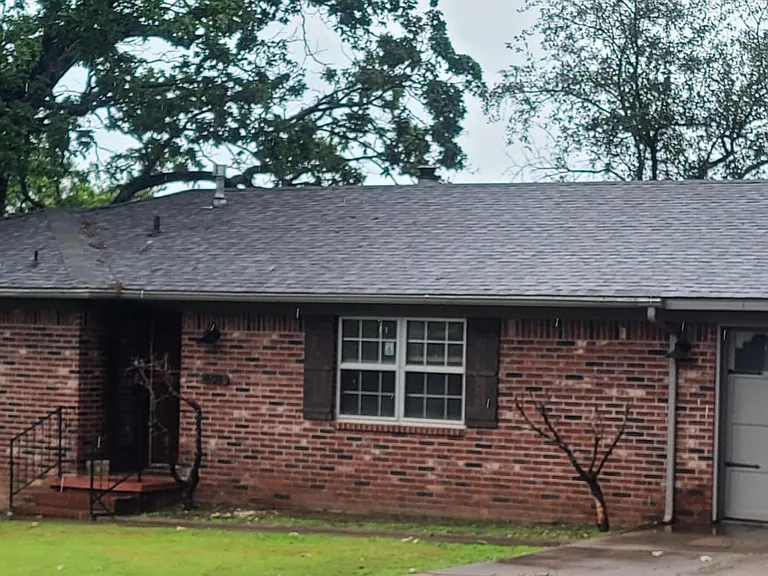 601 Hemlock St — Photo 1