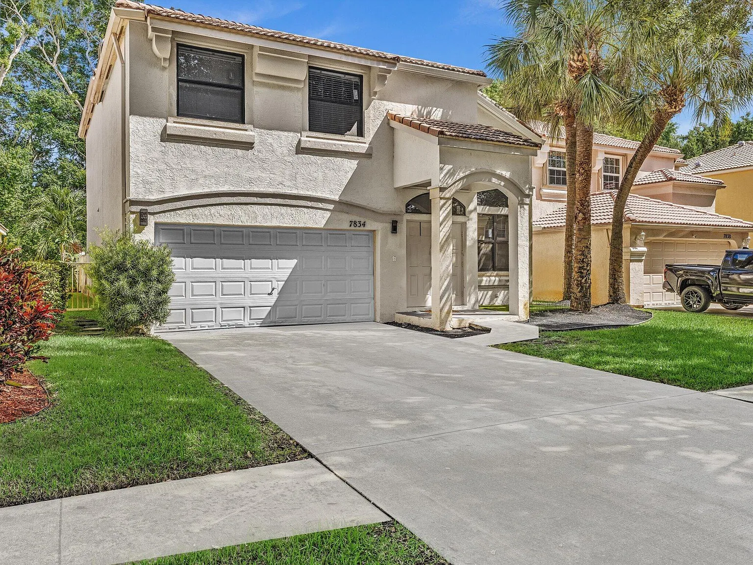 4 bed, 3.0 bath, 2226 sqft, $3,750 — Photo 2