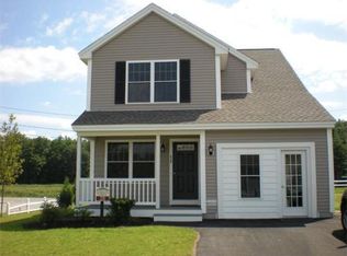 48 Emerson Cir, Pepperell, MA 01463