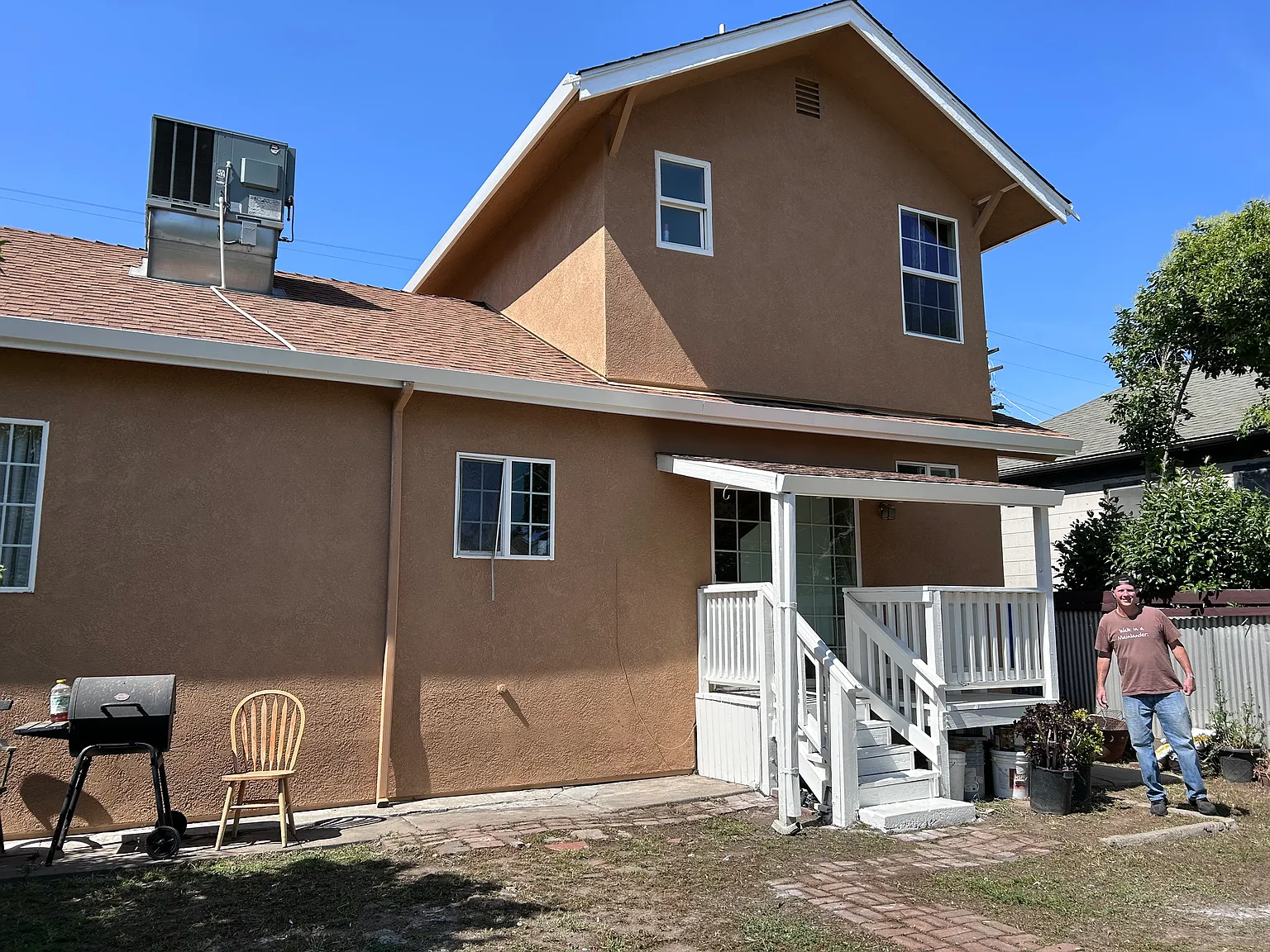 3 bed, 1322 sqft, $2,200 — Photo 3