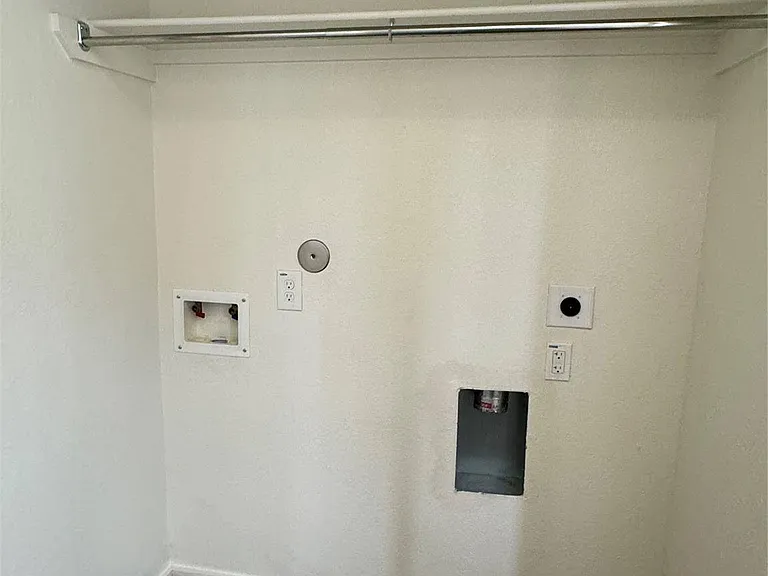 12603 Telge Rd #16-D — Photo 11
