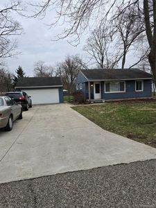 6465 Monrovia Dr, Waterford, MI, 48329