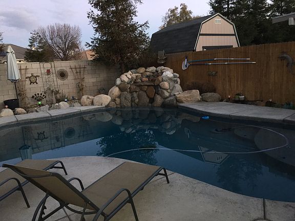 Rock waterfall & roomy deck