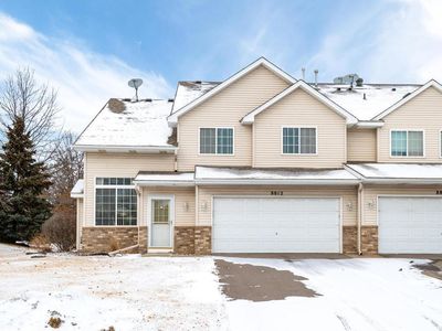 8812 92nd St S, Cottage Grove, MN, 55016