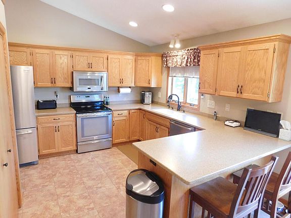 5th image of 674 Barley Ct