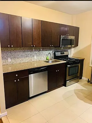 Rented by Voro, LLC | media 1