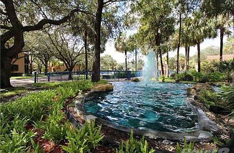 4th image of 15489 Miami Lakeway N #3033