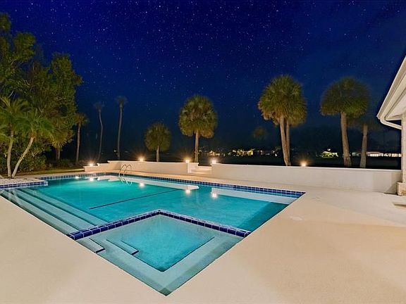 5th image of 6660 SE South Marina Way