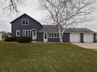 2722 Allouez Ave, Green Bay, WI 54311