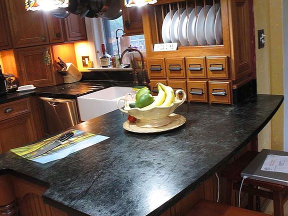 apathacary drawers, plate rack, great spot w lots of pullouts