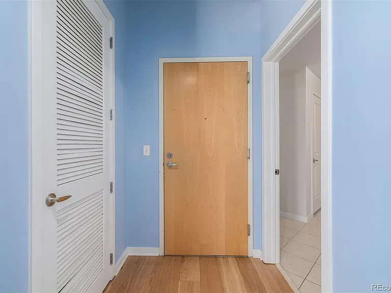 1700 Bassett St #517 — Photo 6