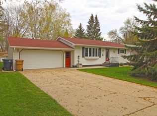 1334 North Broadway, Watertown, SD 57201