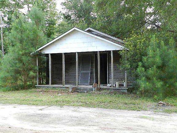 2nd image of 4014 Hubert Dr