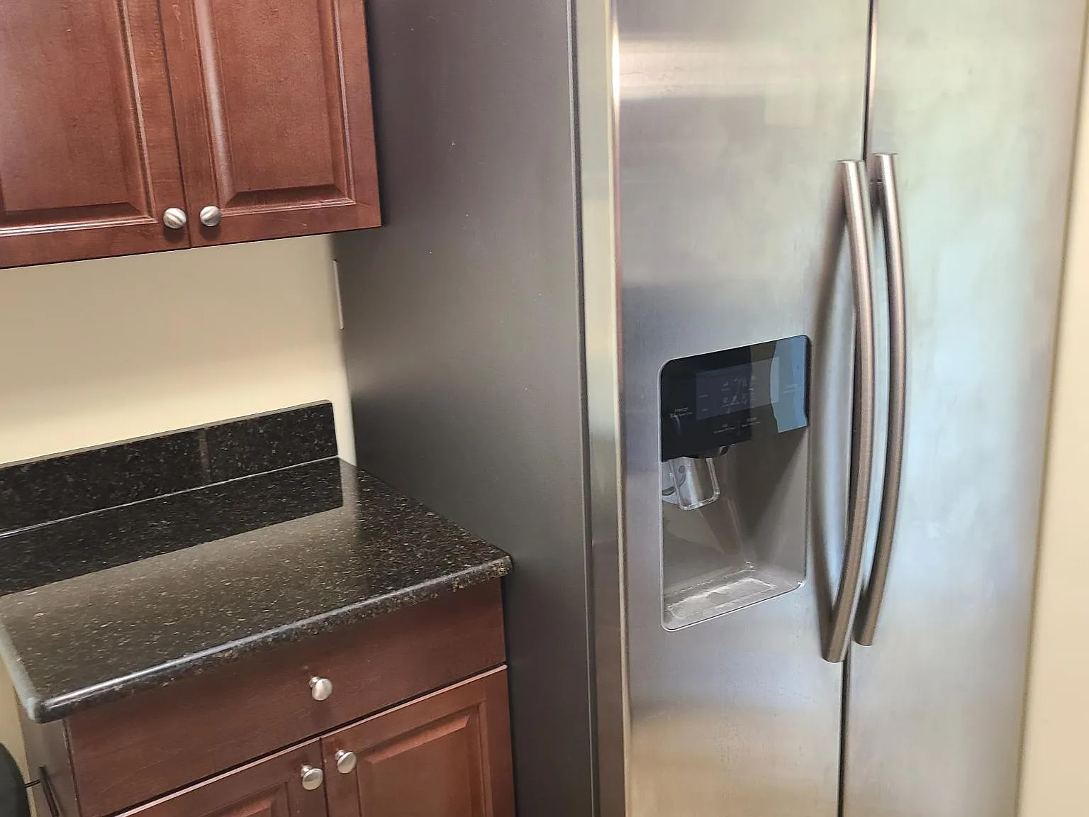 2 bed, 1041 sqft, $2,150 — Photo 2