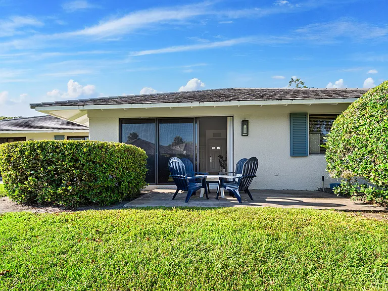 615 Club Dr — Photo 21