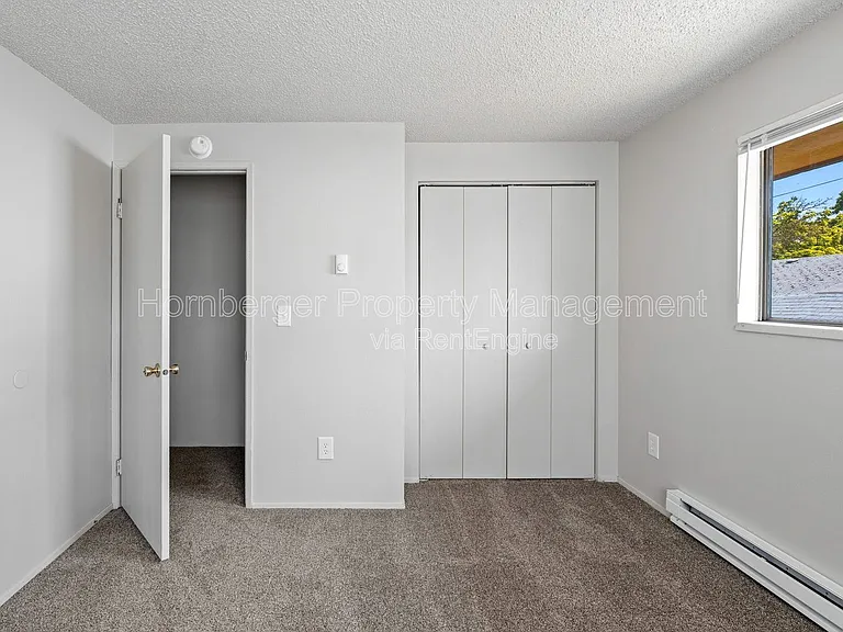 2628 E Wellesley Ave #1 — Photo 11