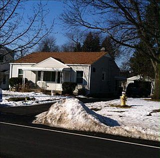 5th image of 2255 Vivian Rd