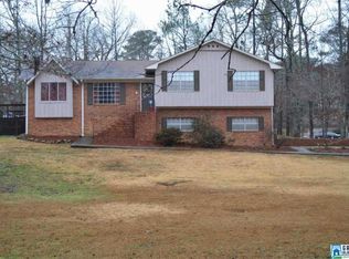 1122 Lake Park Dr, Mc Calla, AL 35111